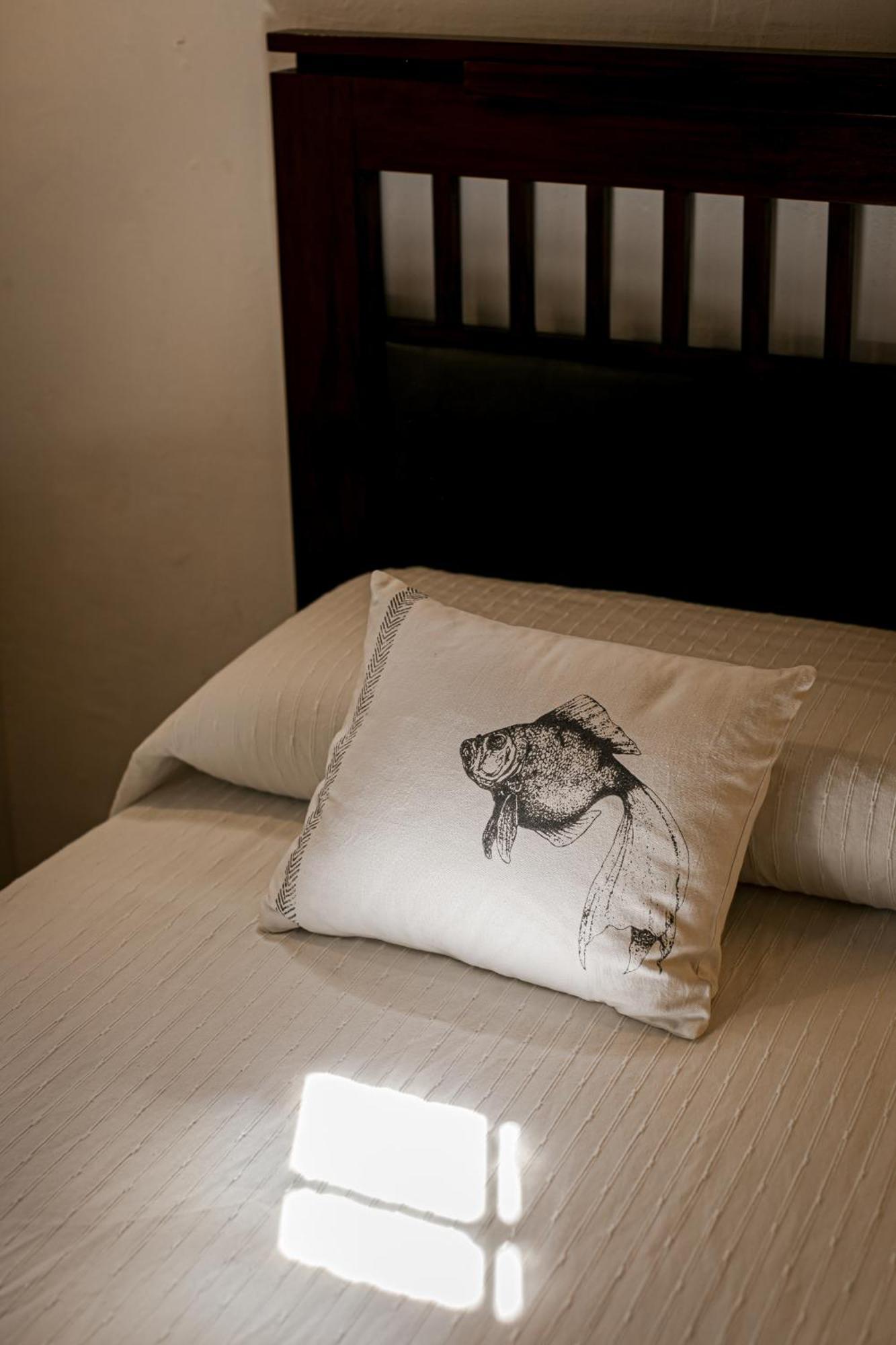 Noves - De 4 *
